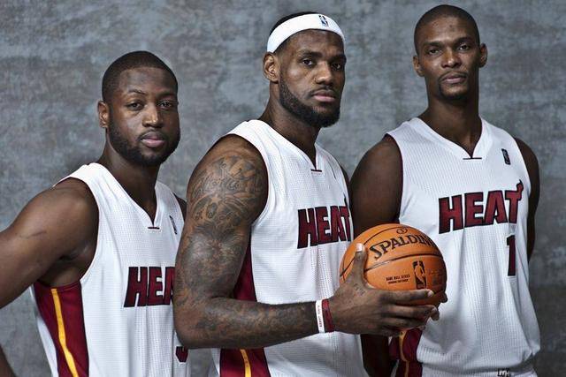  巴特勒硬汉本色尽显，热火末节发力击退步行者